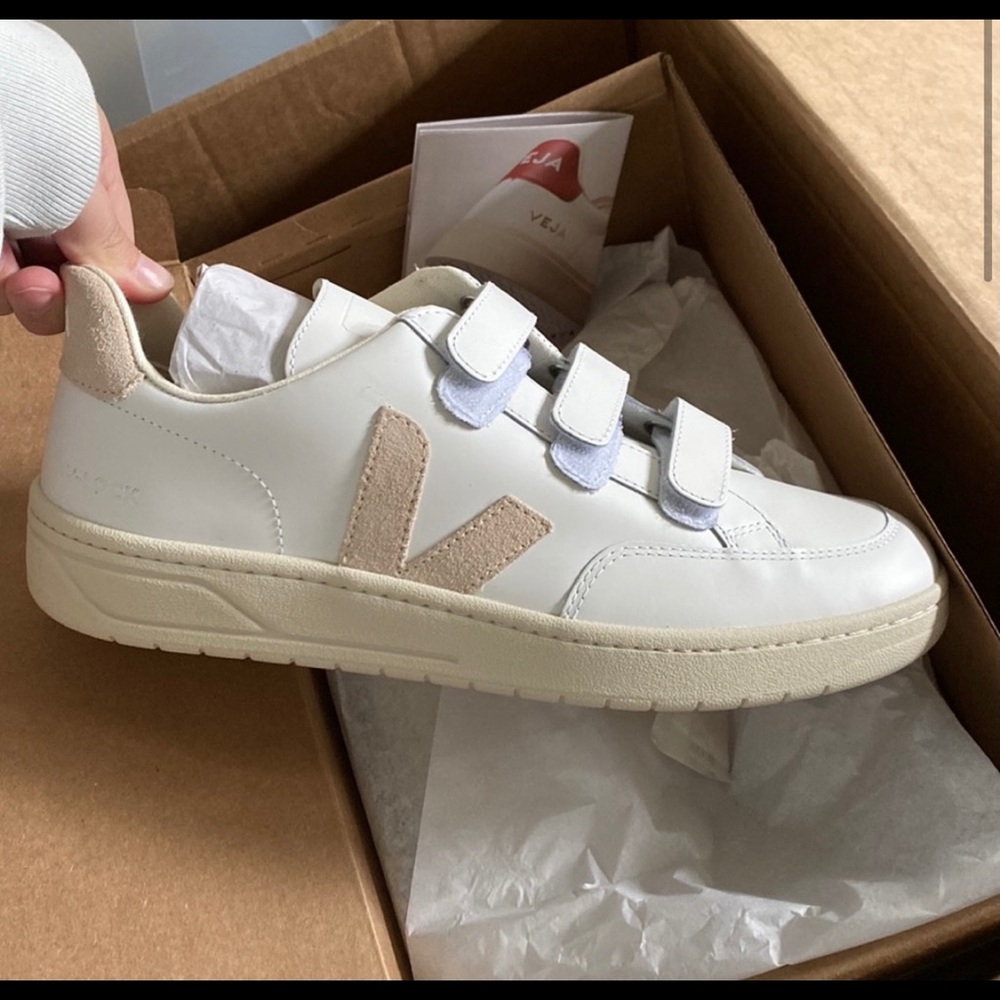 Veja V-Lock